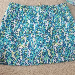 lilly pulitzer skort size 4. New without tag. Sample